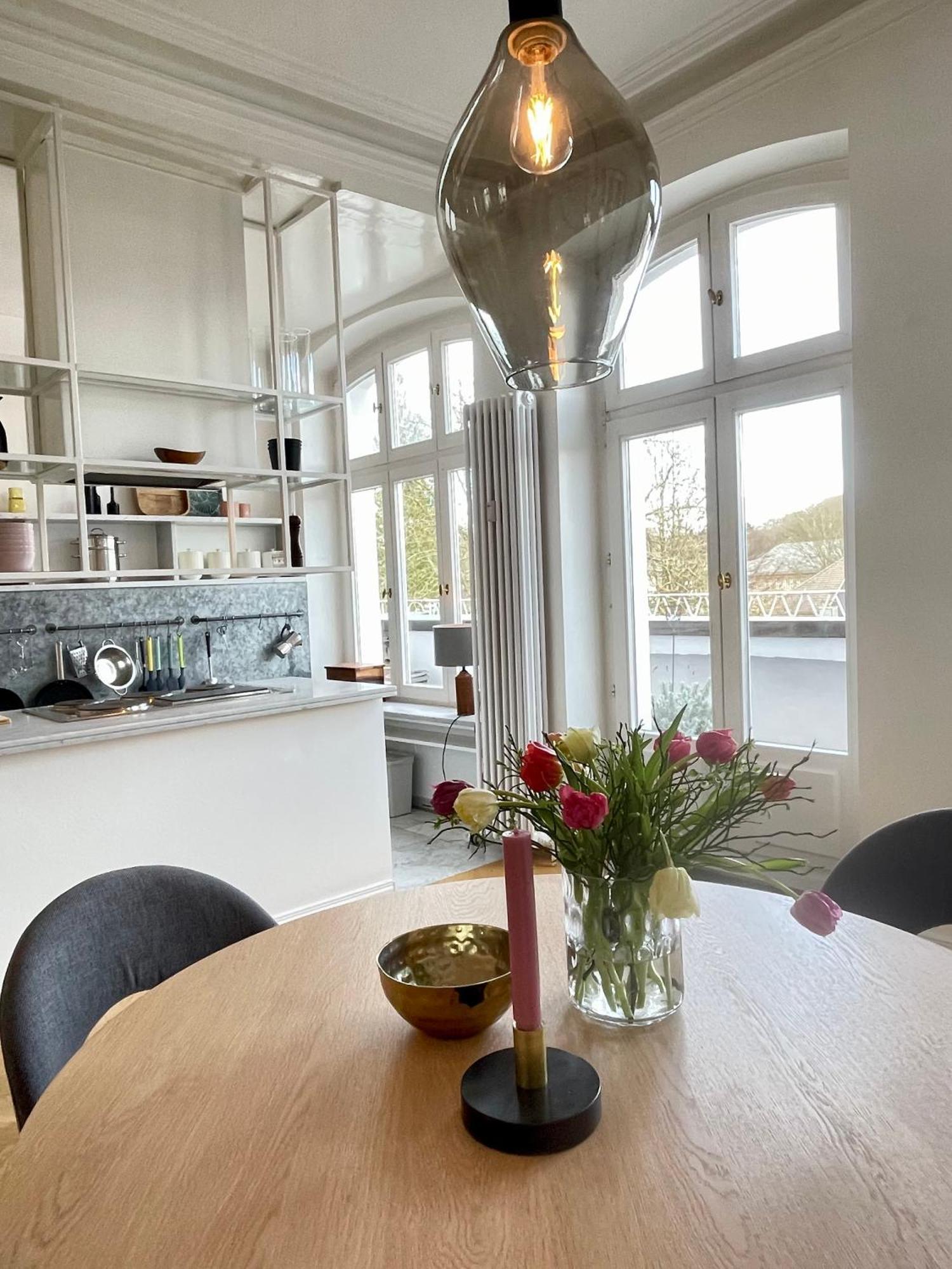 Helle Altbauwohnung Mit Balkon Im Briller Viertel ヴッパータール エクステリア 写真