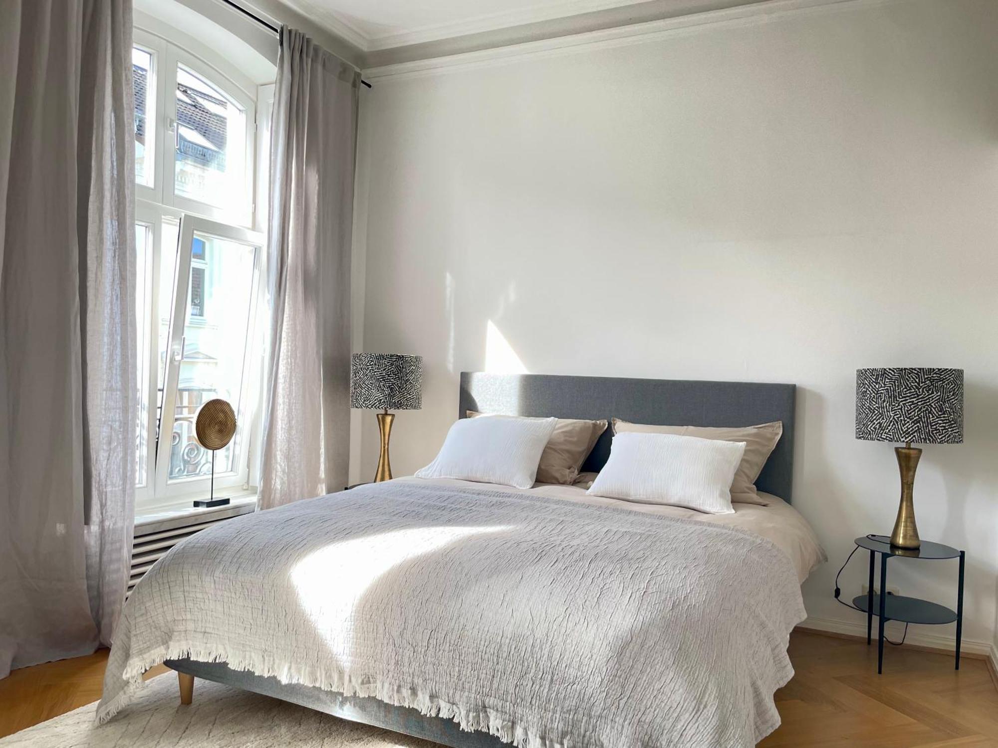 Helle Altbauwohnung Mit Balkon Im Briller Viertel ヴッパータール エクステリア 写真